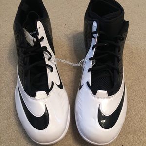 Men’s Nike Cleats - size 18